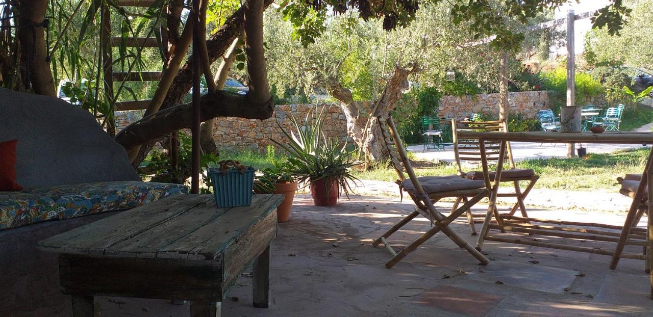 Kavoulakos Studios Skoutárion Dış mekan fotoğraf