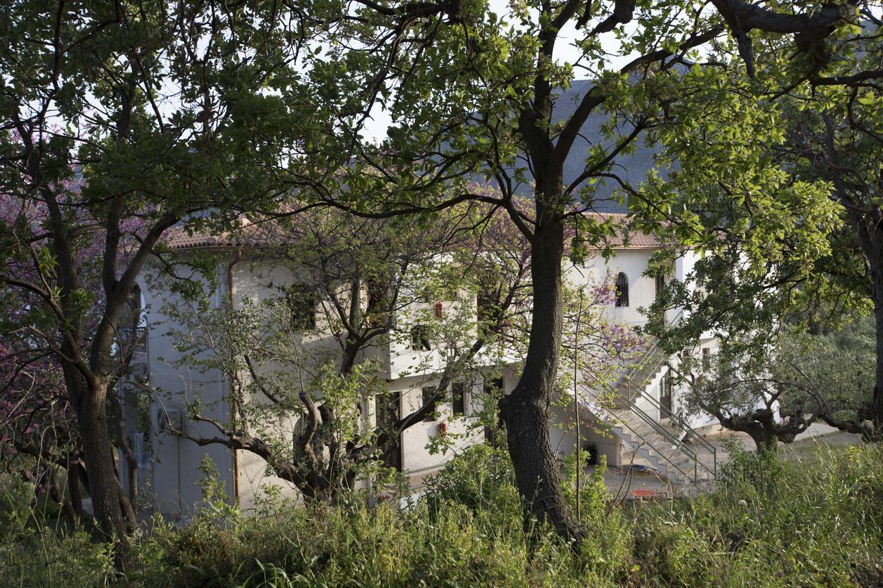 Kavoulakos Studios Skoutárion Dış mekan fotoğraf