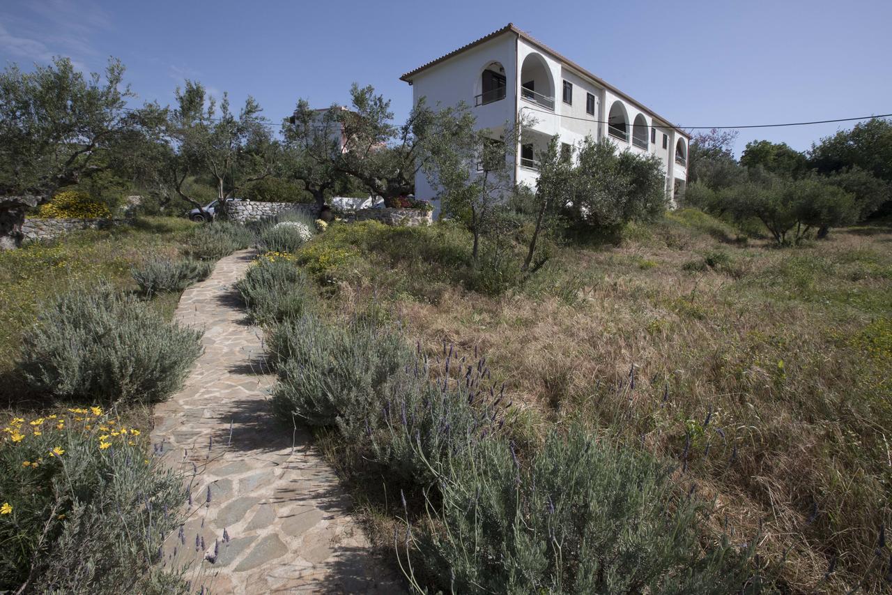 Kavoulakos Studios Skoutárion Dış mekan fotoğraf